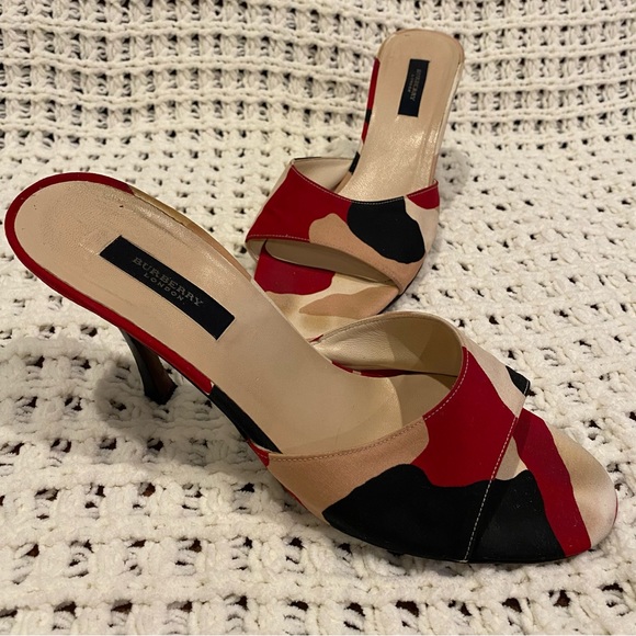Vintage Burberry London mules / heels - red, blue, tan and cream camouflage - Picture 1 of 8